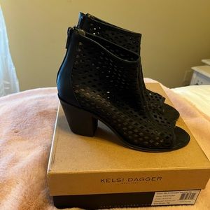 Kelsi Dagger Brooklyn laser cut perforated peep toe bootie in black size 7